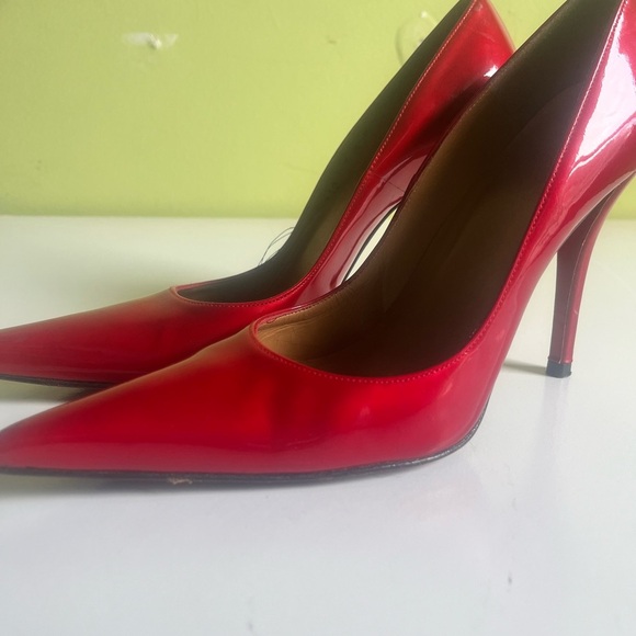 stewart weitzman, red patent leather, Vintage 90s Pointed Toe, size 8 Preowned - Picture 3 of 9